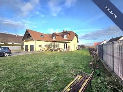 Maison - 198 m² - 7 pièces