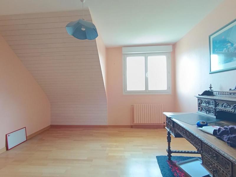 Maison - 139 m² - 6 pièces