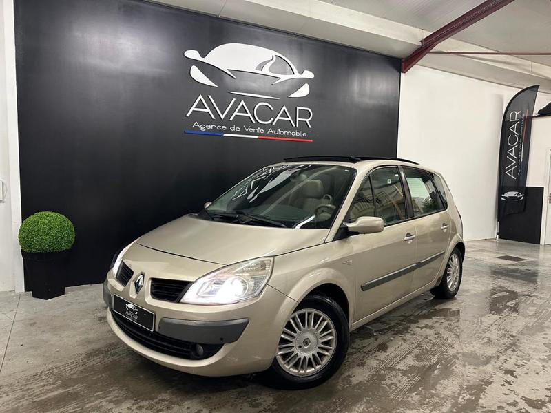Renault Scénic II 2.0 i 136cv Boîte auto / Toit Ouvrant