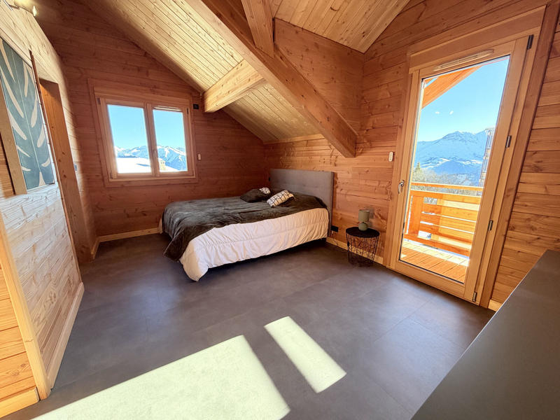 Châlet - 339 m² - 10 pièces