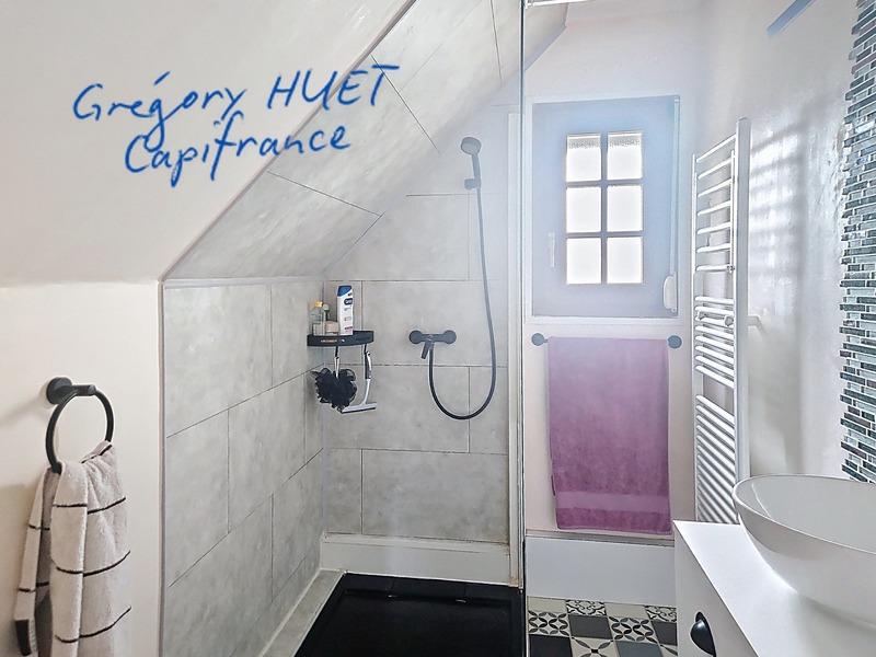 Maison - 102 m² - 5 pièces