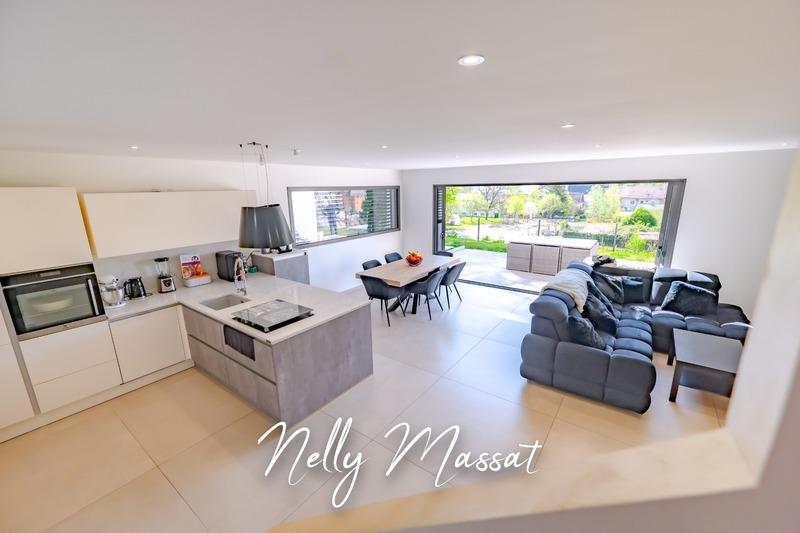 Maison - 170 m² - 6 pièces