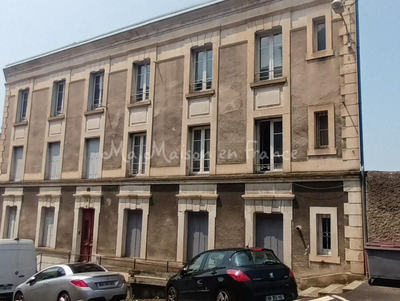 Appartement - 80 m² - 3 pièces