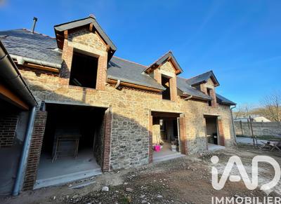 Maison - 145 m² - 6 pièces