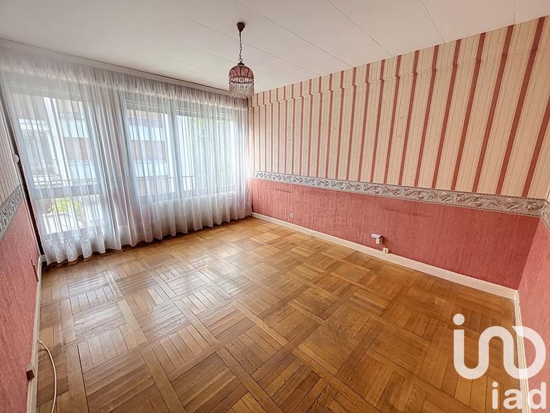 Appartement - 95 m² - 4 pièces