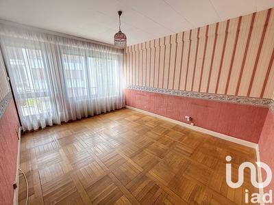 Appartement - 95 m² - 4 pièces