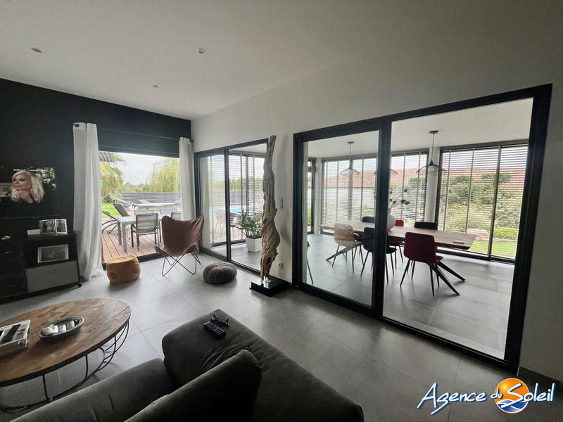 Maison - 160 m² - 5 pièces