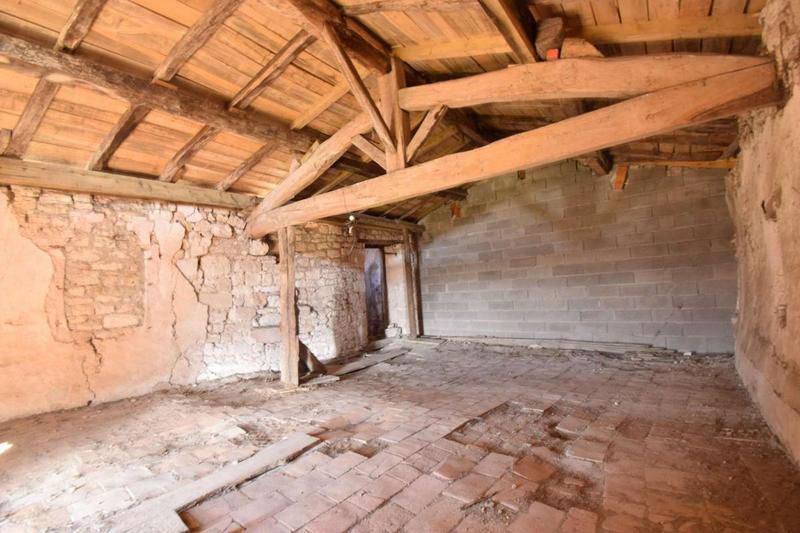 Maison de village - 259 m² - 6 pièces