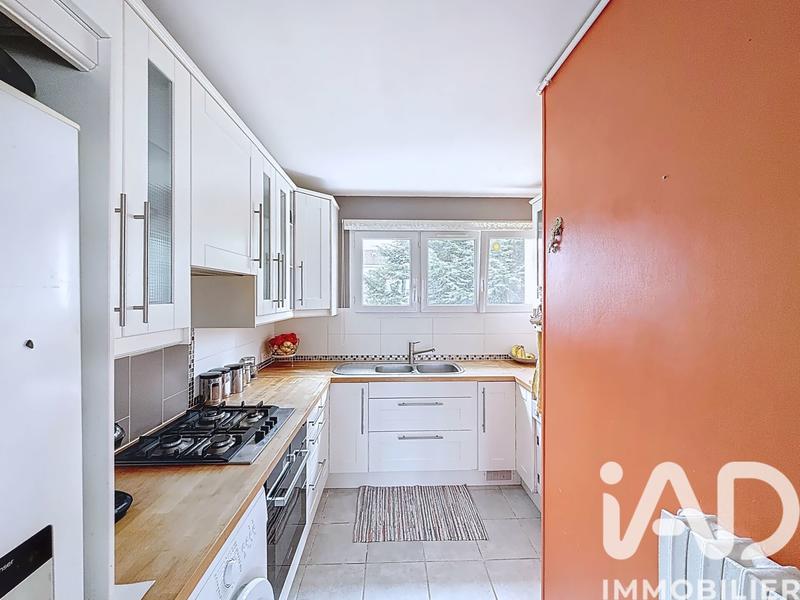 Appartement - 80 m² - 4 pièces