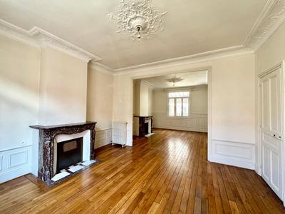 Maison - 150 m² - 4 pièces