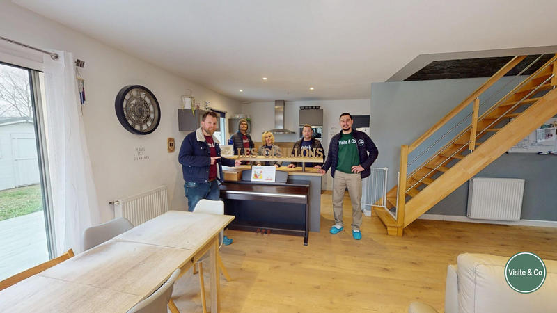 Maison - 110 m² - 5 pièces