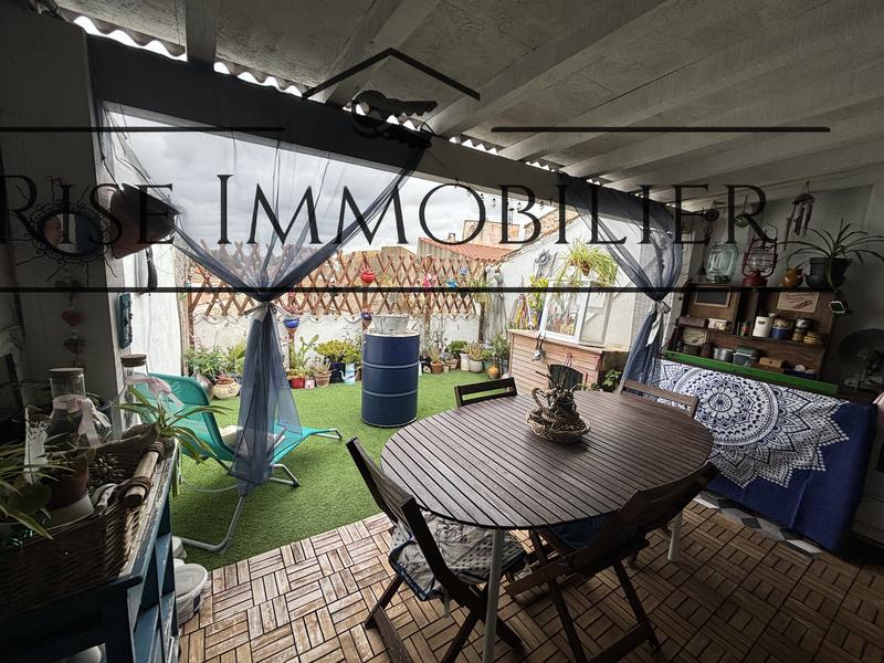 Maison - 104 m² - 5 pièces