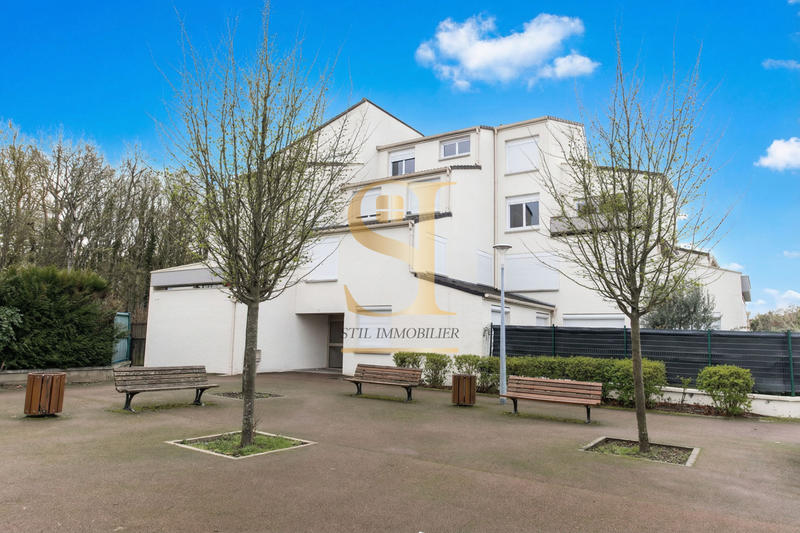 Appartement - 77 m² - 3 pièces