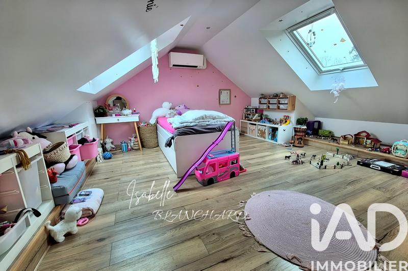 Maison - 134 m² - 7 pièces