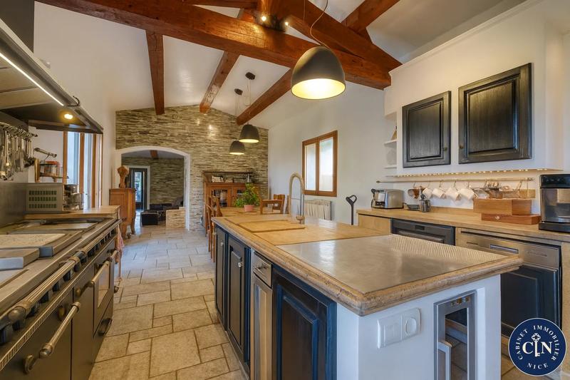 Maison - 164 m² - 5 pièces