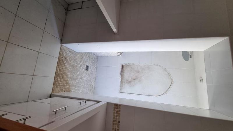 Appartement - 134 m² - 6 pièces