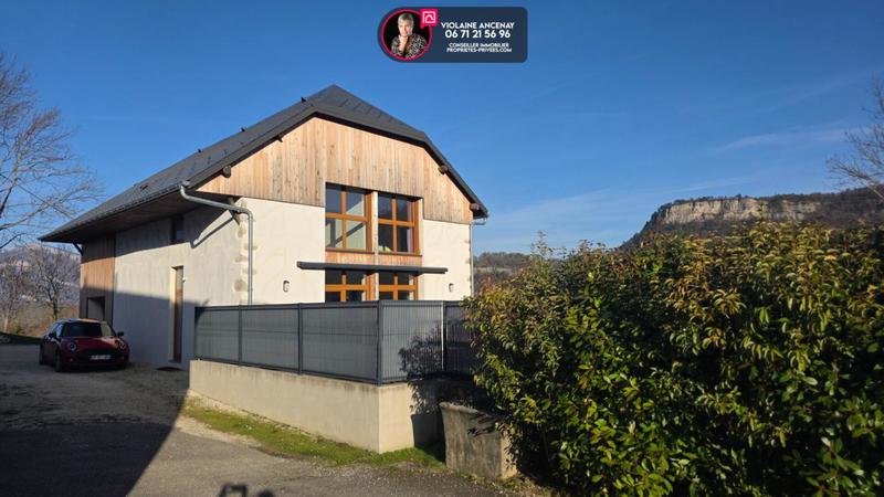 Maison - 166 m² - 5 pièces