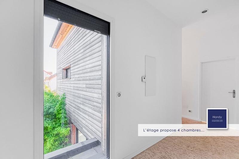 Maison - 197 m² - 9 pièces