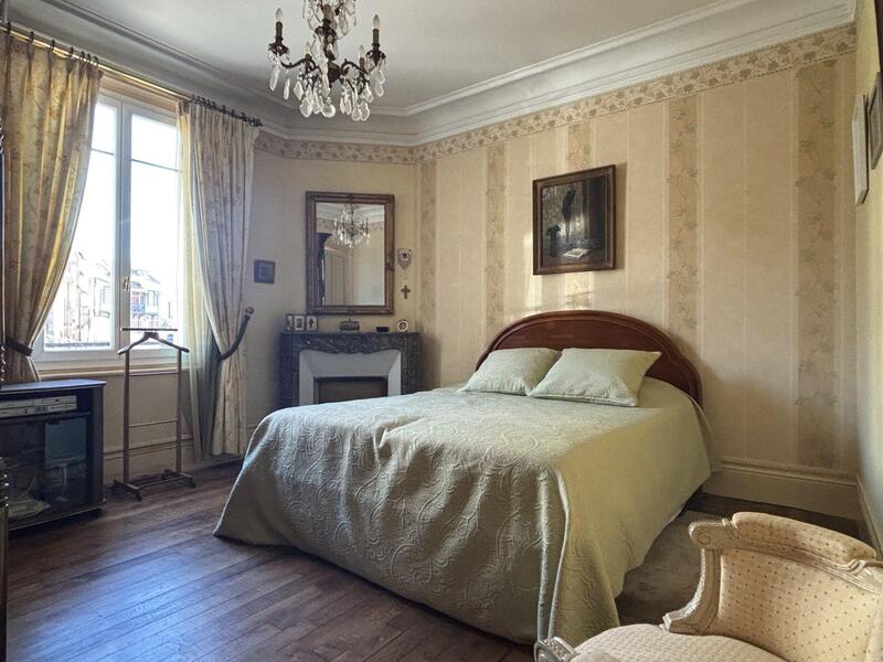 Maison - 141 m² - 5 pièces