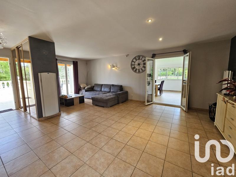 Maison - 135 m² - 6 pièces