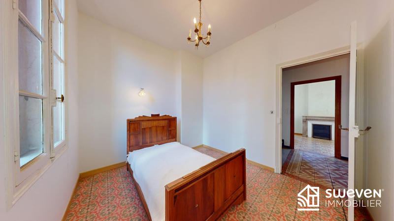 Maison ancienne - 175 m² - 11 pièces