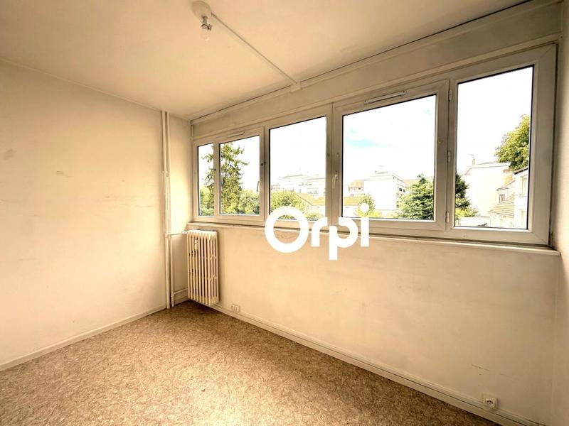 Appartement - 118 m² - 6 pièces