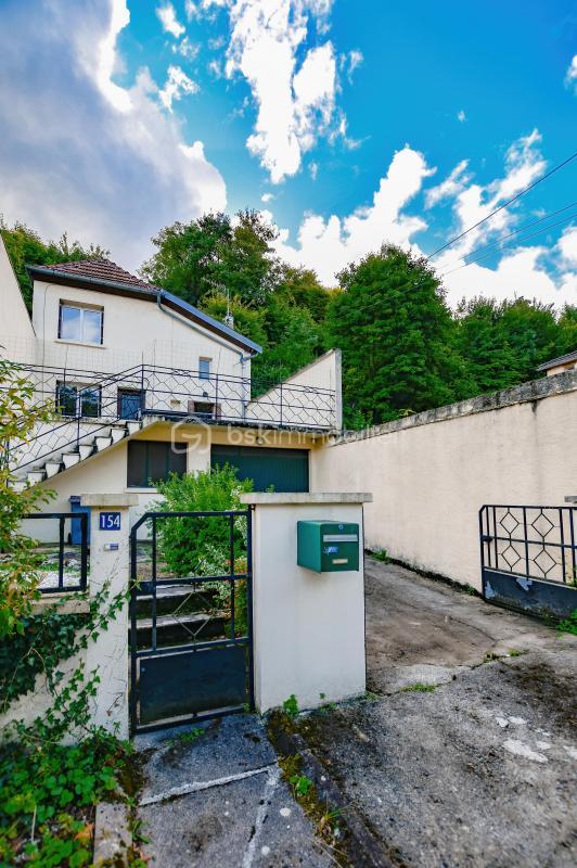 Maison de ville - 93 m² - 5 pièces