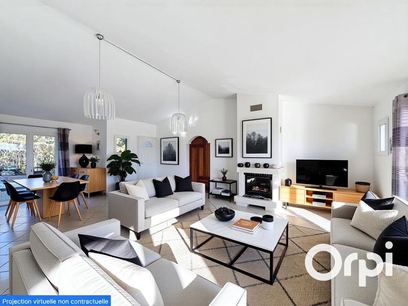 Maison - 270 m² - 3 pièces