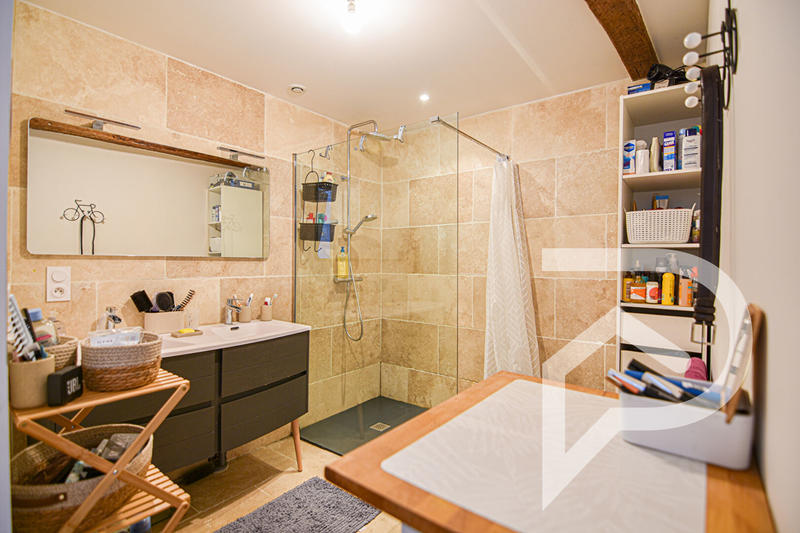 Maison - 142 m² - 5 pièces