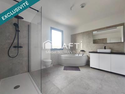 Maison - 137 m² - 6 pièces