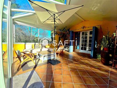 Villa - 146 m² - 6 pièces