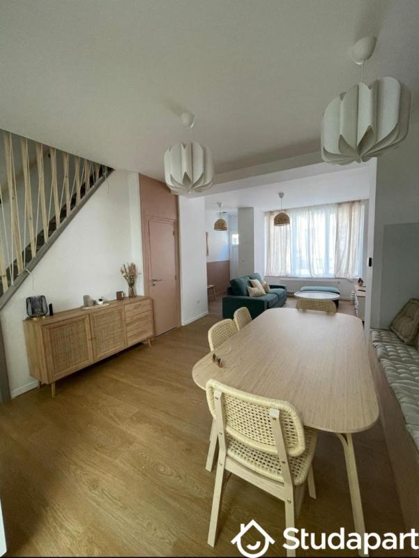 Chambre - 15 m² - 1 pièce