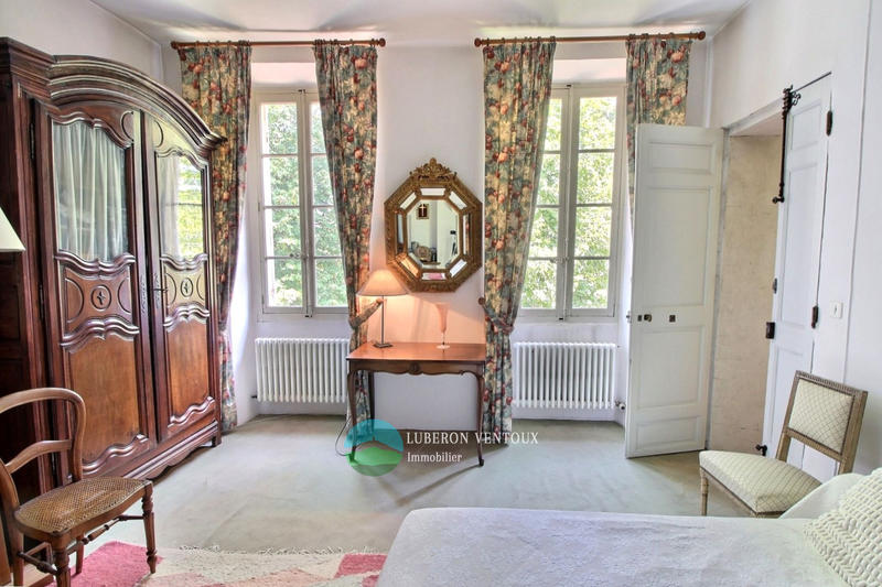 Maison - 189 m² - 7 pièces