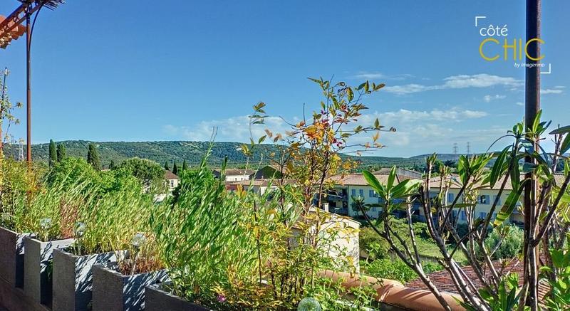 Appartement sur toit - 145 m² - 4 pièces