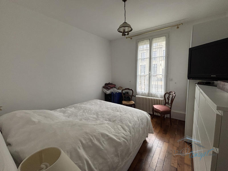 Maison traditionnelle - 105 m² - 5 pièces