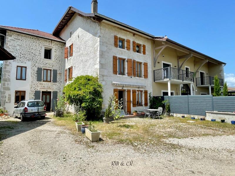 Maison de village - 159 m² - 5 pièces