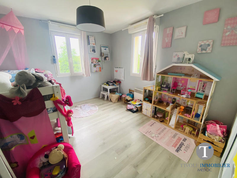 Maison - 93 m² - 4 pièces