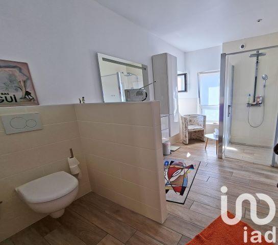 Maison - 320 m² - 11 pièces