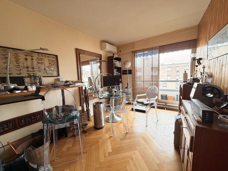 Appartement - 136 m² - 6 pièces