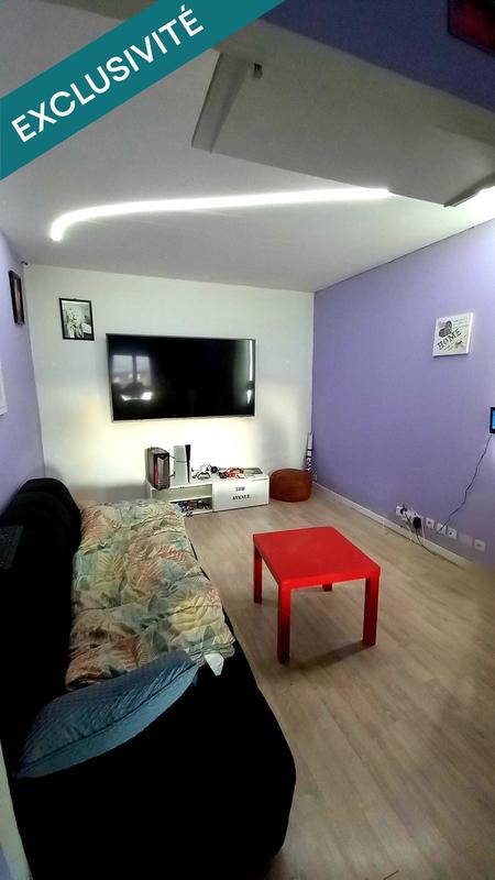 Maison - 216 m² - 7 pièces