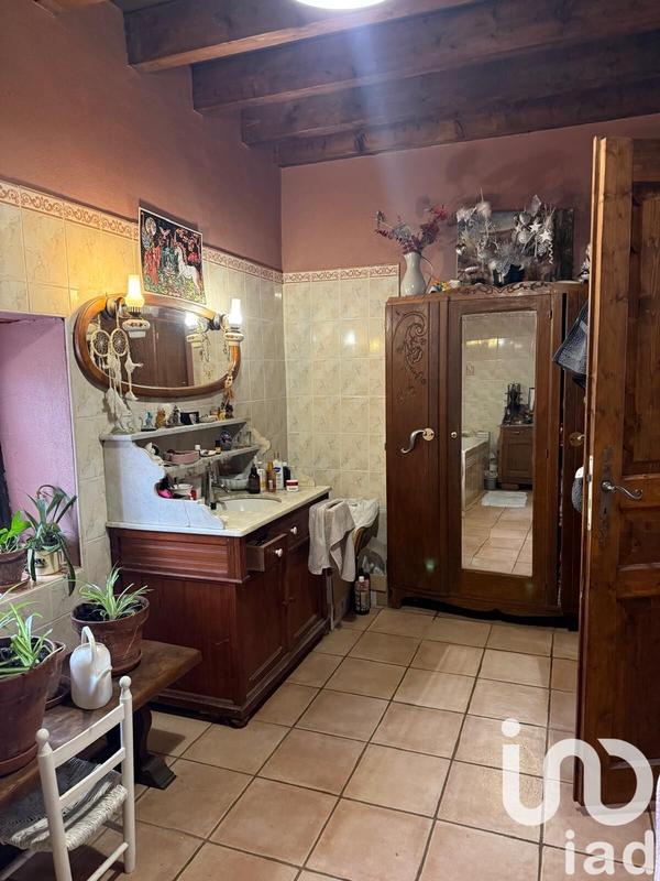 Maison - 236 m² - 5 pièces