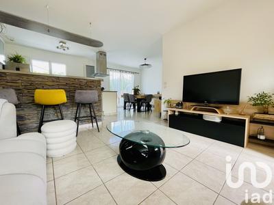 Maison - 85 m² - 5 pièces