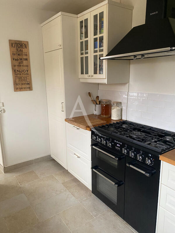 Maison - 121 m² - 5 pièces