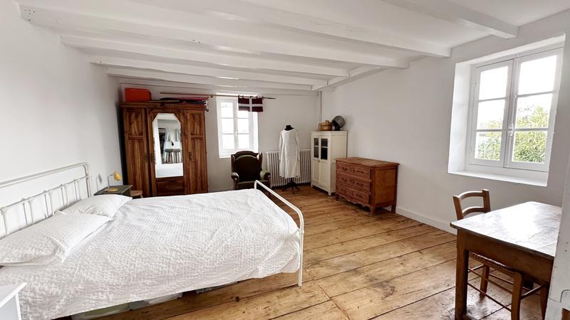 Corps de ferme - 378 m² - 7 pièces