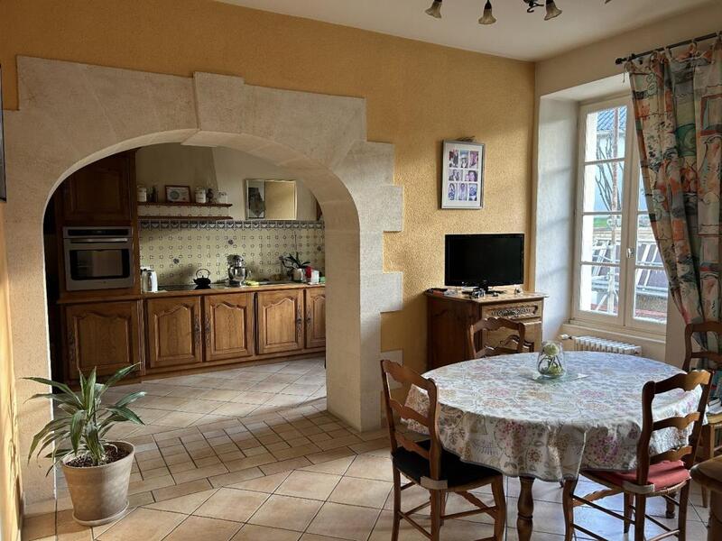 Maison - 309 m² - 8 pièces