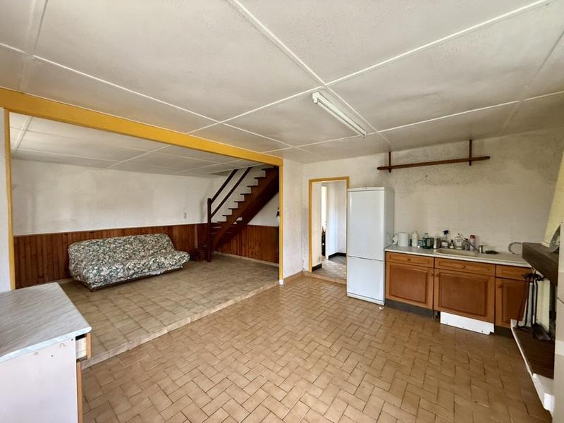 Maison - 254 m² - 10 pièces