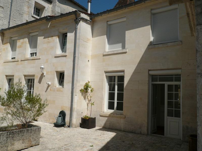 Appartement - 142 m² - 6 pièces