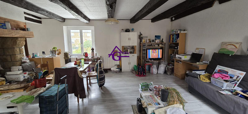 Maison traditionnelle - 89 m² - 4 pièces