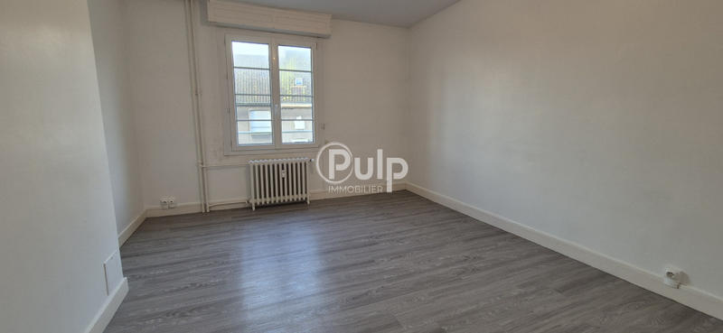 Appartement - 75 m² - 5 pièces