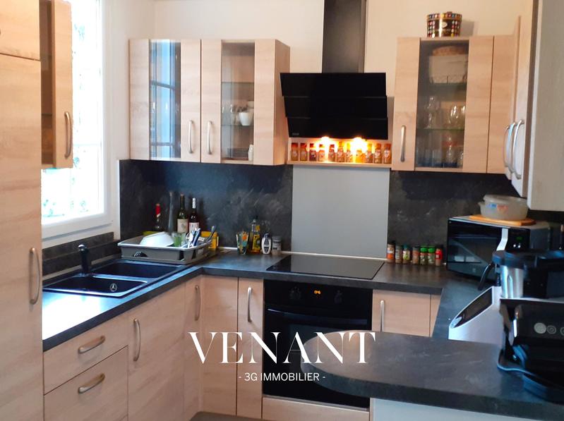 Villa - 238 m² - 14 pièces